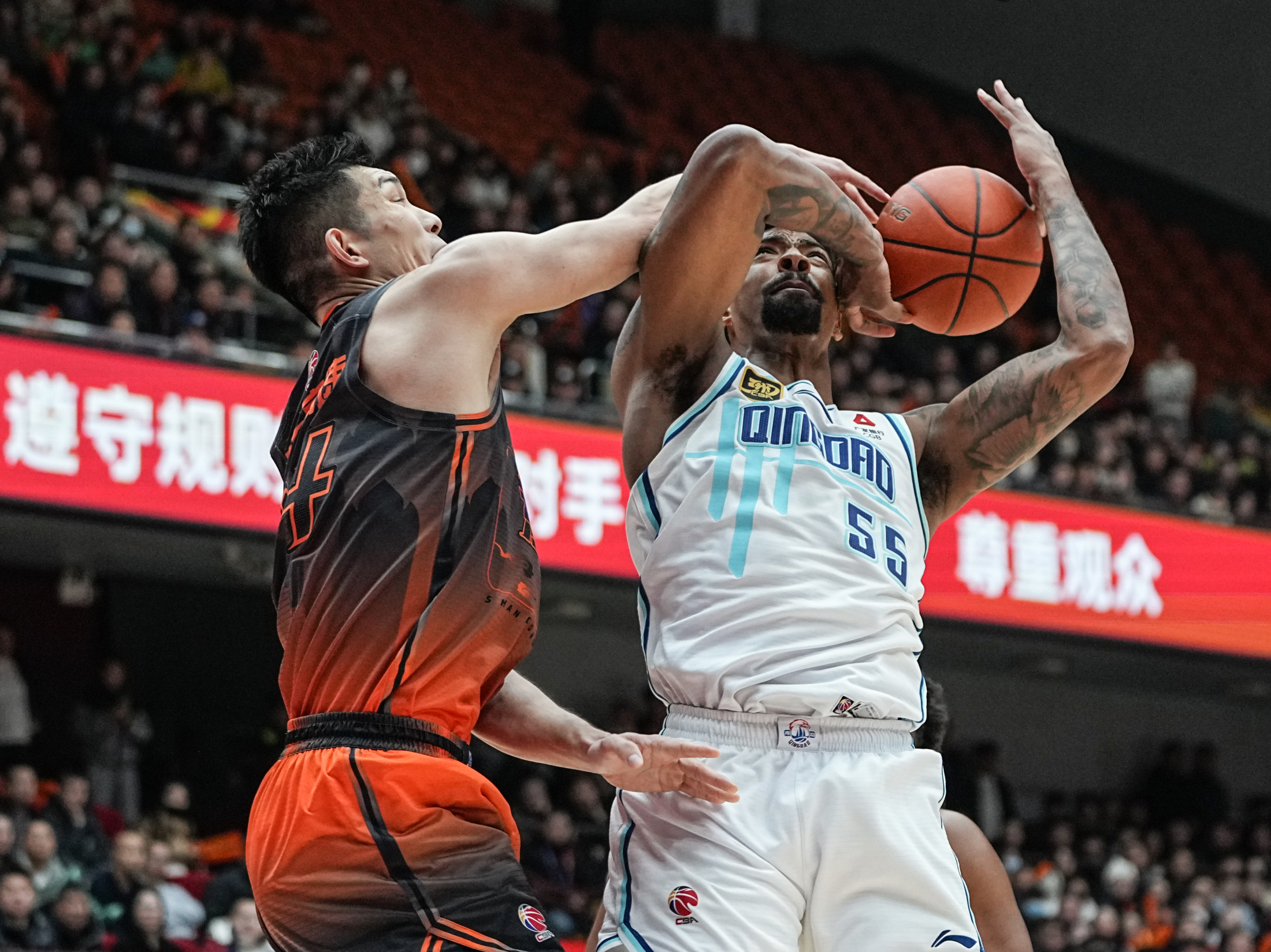 包含集结日CBA常规赛焦点战，波士顿凯尔特人官宣签约，媒体盛赞，控场能力受关注的词条